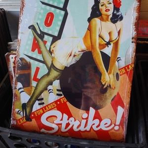 Bowl. Retro look metal sign